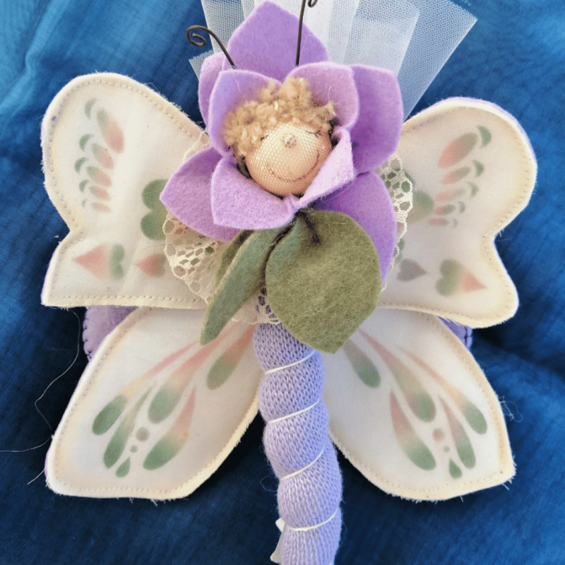 una farfalla decorativa